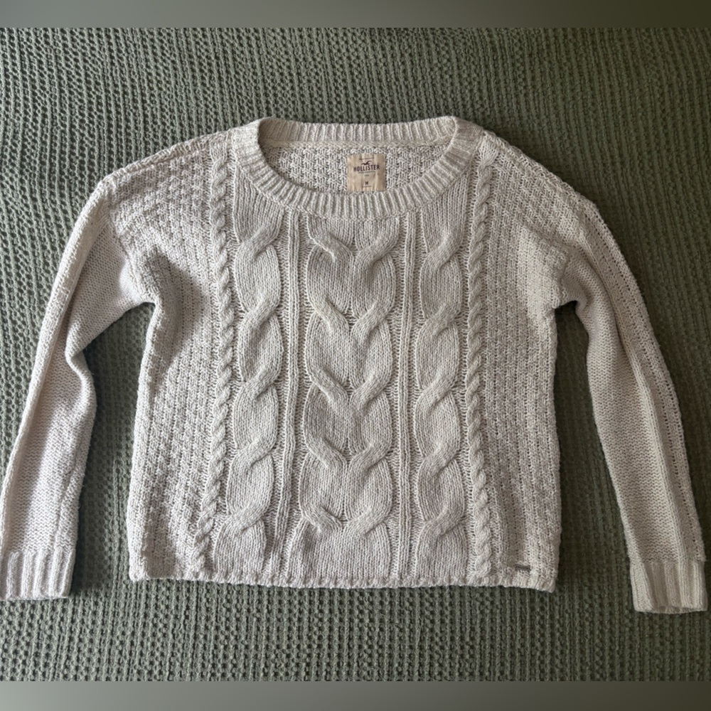 Hollister Chunky Knit Sweater
